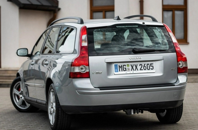 Volvo V50 cena 14700 przebieg: 260000, rok produkcji 2007 z Dobra małe 301